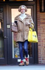 NICKY HILTON Shopping for Kids Clothes at Monkeys in Aspen 12/16/2023