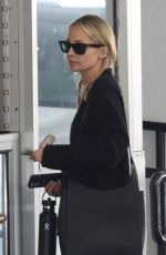NICOLE RICHIE Leaves Dr. Diamond