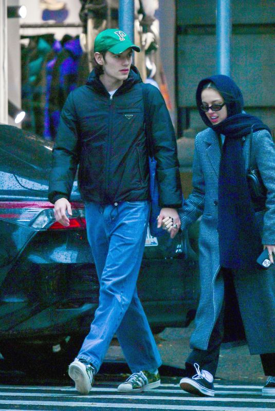 OLIVIA RODRIGO and Louis Partridge Step Out Holding Hands in New York 12/17/2023