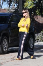 OLIVIA WILDE Visits Her Ex-husband Jason Sudeikis 12/09/2023