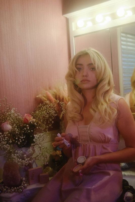 PEYTON LIST for Pley Beauty, December 2023