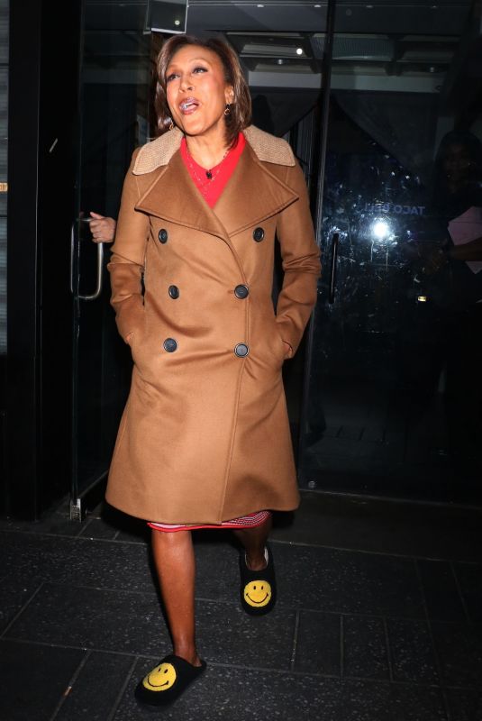 ROBIN ROBERTS at Good Morning America Hosts in New York 12/20/2023