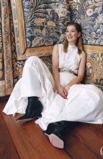 ROSAMUND PIKE for Grazia Magazine, December 2023