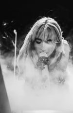 SABRINA CARPENTER - 2023 Jingle Ball Photosahoot, December 2023