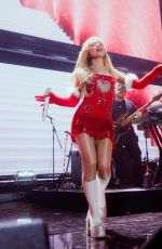 SABRINA CARPENTER - 2023 Jingle Ball Photosahoot, December 2023