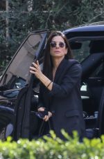 SANDRA BULLOCK Hheading to a Meeting at Warner Bros in Los Angeles 12/11/2023