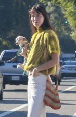 SCOUT WILLIS Out for Breakfast with Her Dog in Los Angeles 12/16/2023