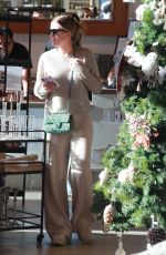 SOFIA RICHIE at Pottery Barn in Beverly Hills 12/04/2023