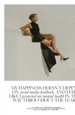 SOFIA RICHIE in L