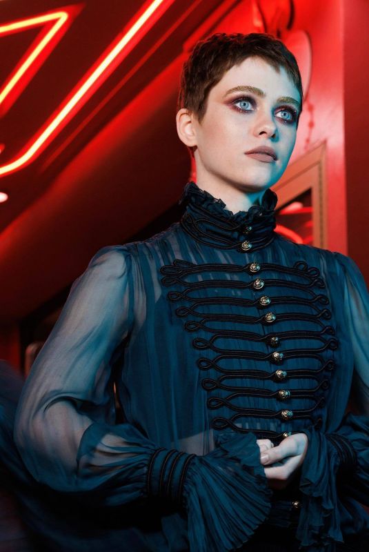 SOPHIA LILLIS for Cosmopolitan Mexico, June 2023