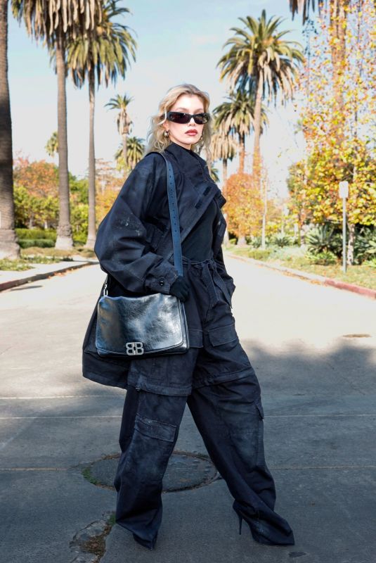 STELLA MAXWELL Arrives at Balenciaga Fall 24 Show in Los Angeles 12/02/2023