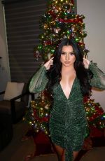 TATI MCQUAY - Instagram Photos 12/02/2023