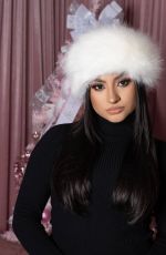 TATI MCQUAY - Instagram Photos 12/26/2023