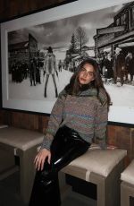 TAYLOR NUNEZ - Instagram Photos 12/21/2023