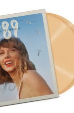 TAYLOR SWIFT in Apple Magazine, December 2023