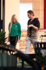 TORI SPELLING Shopping at Topanga Mall in Cabasas 12/22/2023