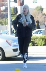 AMANDA BYNES Out for Coffee in Los Angeles 01/09/2024