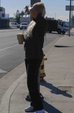 AMANDA BYNES Out for Starbucks Coffee in West Hollywood 01/10/2024