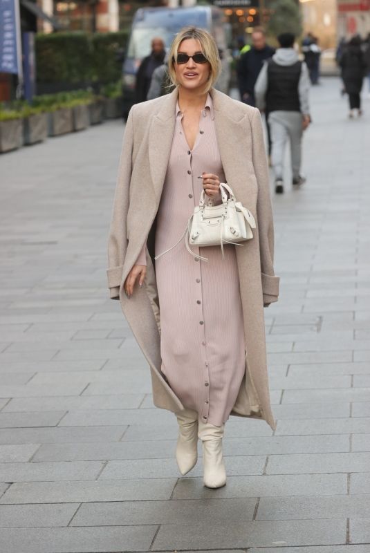 ASHLEY ROBERTS Leaves Heart Radio in London" 01/03/2024