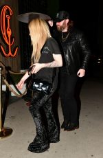AVRIL LAVIGNE on a Dinner Date at Catch Steak in West Hollywood 01/29/2024