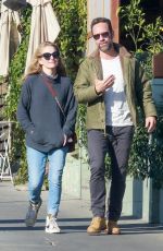 BECKI NEWTON on a Lunch Date at All Time Restaurant in Los Feliz 01/16/2024