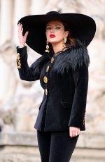 BELLA THORNE at Schiaparelli Spring/summer 2024 Show at Paris Fashion Week 01/22/2024