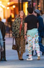 BLAKE LIVELY Shares an On-Screen Kiss on the Set of It Ends With Us in Jersey City 01/12/2024