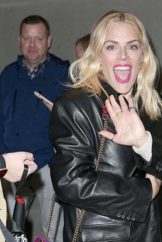 BUSY PHILIPPS Leaves Watch What Happens Live in New York 01/09/2024