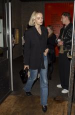 CAREY MULLIGAN Leaves a Q&A for Maestro at Barbican Centre in London 01/25/2024