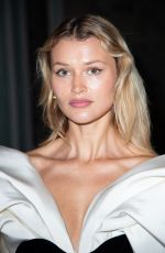 CHLOE LECAREUX at Ashi Studio Haute Couture Spring/Summer 2024 Show at Paris Fashion Week 01/25/2024