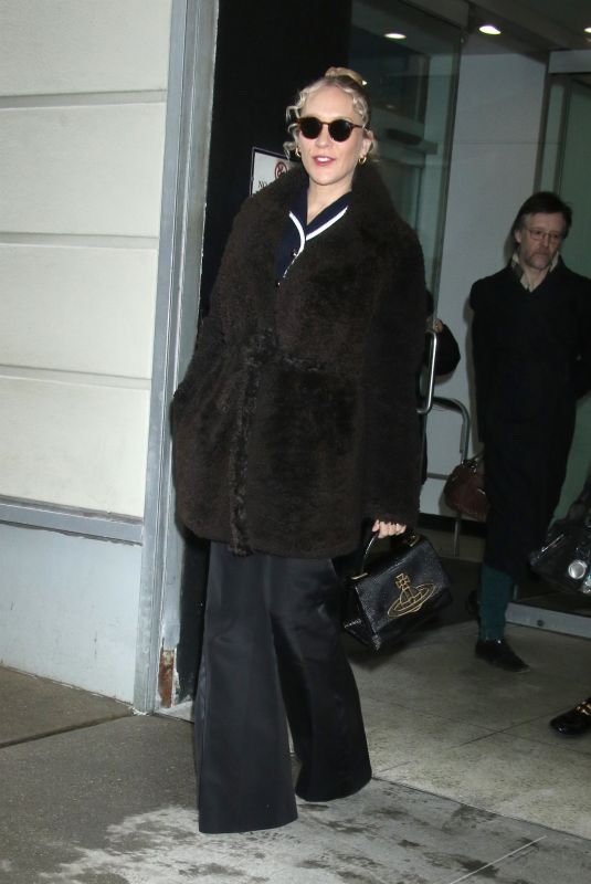 CHLOE SEVIGNY Leaves Drew Barrymore Show in New York 01/23/2024
