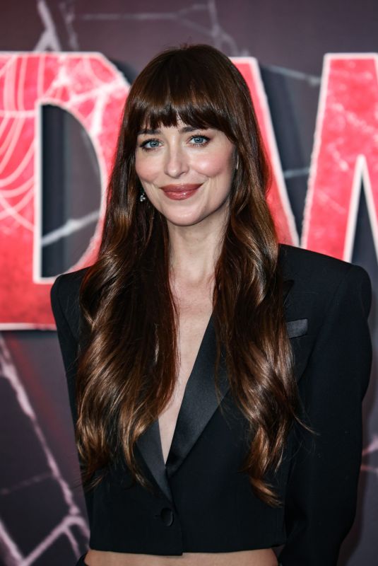 DAKOTA JOHNSON at Madame Web Photocall in London 01/31/2024