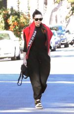 ELIZABETH OLSEN Out Visiting a Friend in Los Angeles 01/05/2024