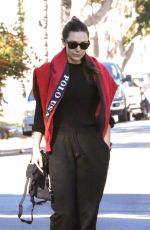 ELIZABETH OLSEN Out Visiting a Friend in Los Angeles 01/05/2024