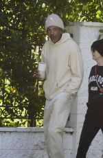 ELLEN POMPEO Out for Morning Hike at Griffith Park in Los Angeles 01/04/2024