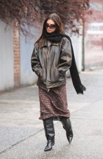 EMILY RATAJKOWSKI Out and About in New York 01/26/2024