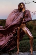 GISELE BUNDCHE for Harper