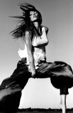 GISELE BUNDCHE for Harper