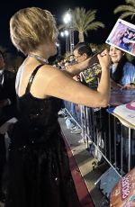 GRETA GERWIG Signs Autographs for Fans at Palm Springs Film Festival 01/04/2024