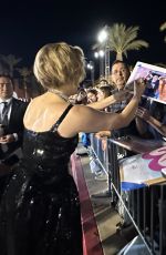 GRETA GERWIG Signs Autographs for Fans at Palm Springs Film Festival 01/04/2024