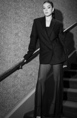 HAILEE STEINFELD - HCA Astra Film Awards Photoshoot, January 2024