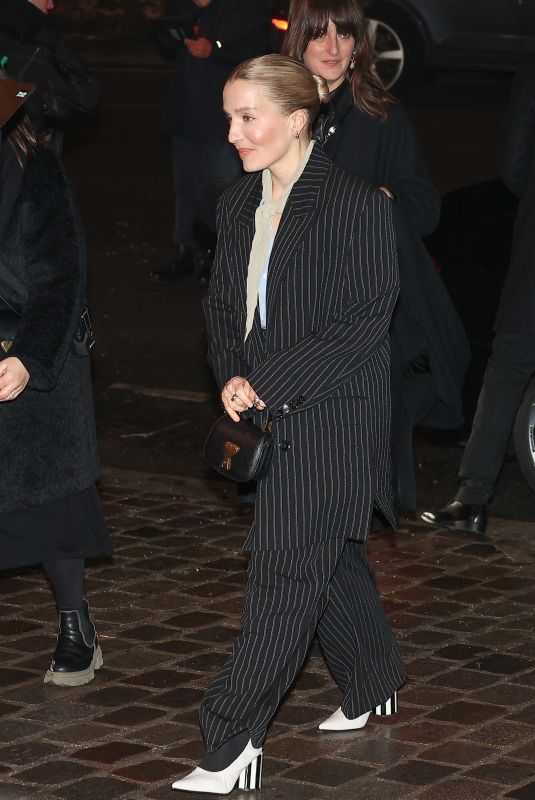 JEANNE ADDED Arrives at AMI – Alexandre Mattiussi Menswear Fall/Winter 2024-2025 Show at Paris Fashion Week 01/18/2024