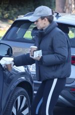 JENNIFER GARNER Out for an Early Morning Coffee Run in Brentwood 01/09/2024