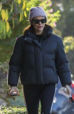 JENNIFER GARNER Out Hikinig in Los Angeles 01/16/2024
