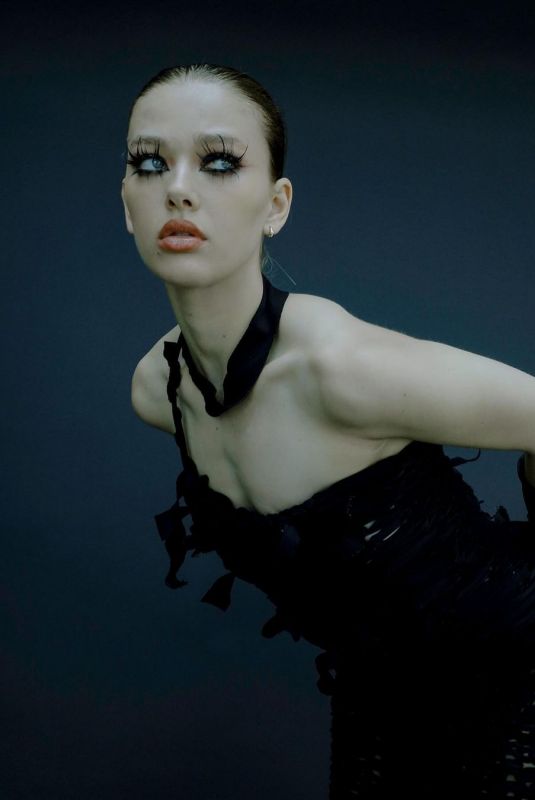 JESSICA ALEXANDER for WAVE Magazine, January 2024