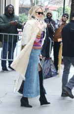 KATE HUDSON Arrives at The View Studios in New York 01/04/2024