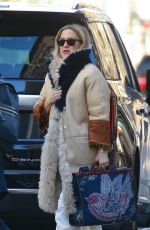 KATE HUDSON Out and About in New York 01/05/2024