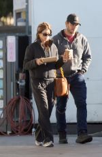 KATHERINE SCHWARZENEGGER and Chris Pratt on a Breakfast Date in Los Angeles 01/12/2024