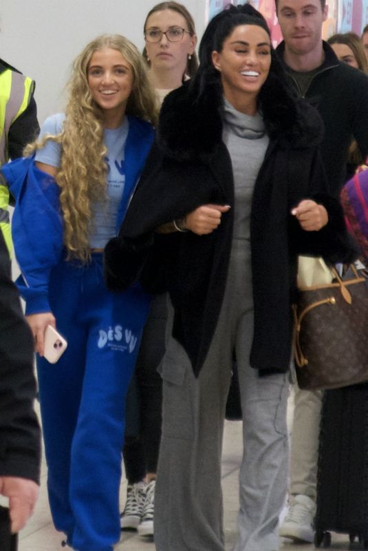 KATIE PRICE and PRINCESS ANDRE Arrives Back in UK from Ireland 01/17/2024
