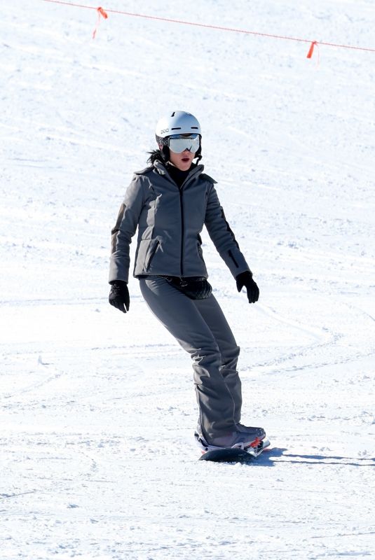 KATY PERRY Out Snowboarding in Aspen 01/06/2024
